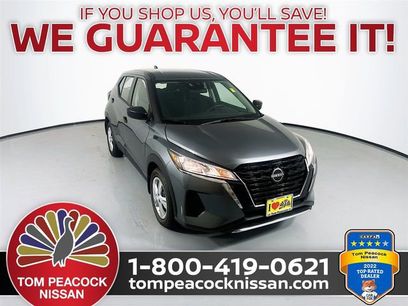 Certified 2025 Nissan Kicks Play S