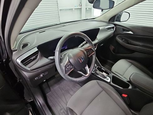 Used 2024 Buick Encore GX Preferred w/ Comfort Package AWD/4WD image 12