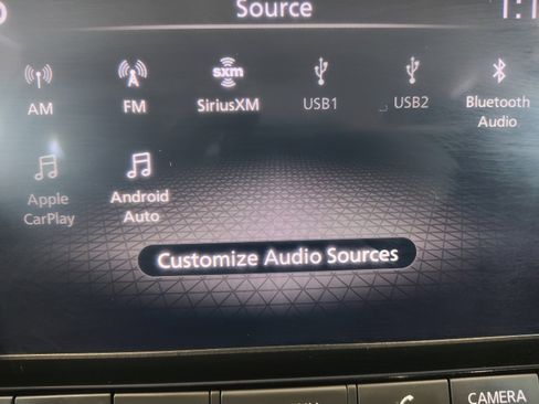 Certified 2024 Nissan Rogue S FWD image 3