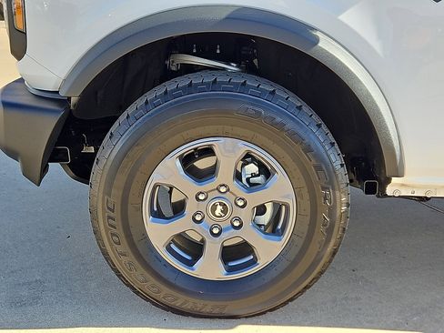 Used 2025 Ford Bronco Big Bend image 5