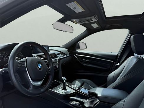 Used 2017 BMW 330i xDrive Sedan image 11