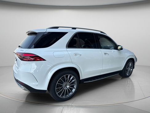 Certified 2026 Mercedes-Benz GLE 450 4MATIC image 4