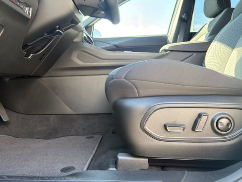 New 2026 Jeep Cherokee Laredo AWD/4WD image 13