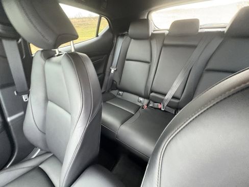 Used 2023 MAZDA MAZDA3 s image 36