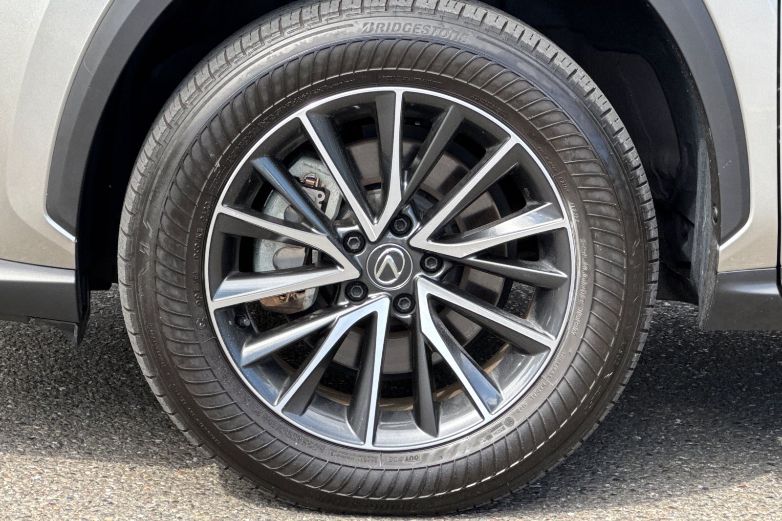 Used 2024 Lexus NX 350h AWD image 13