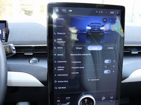 Used 2021 Ford Mustang Mach-E Premium image 21