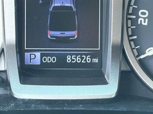 Used 2019 Toyota Tacoma SR5 image 27