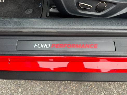 Used 2017 Ford Mustang Shelby GT350 RWD image 18