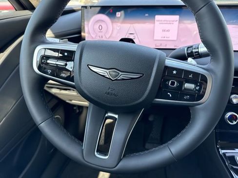 Used 2025 Genesis G80 2.5T image 38