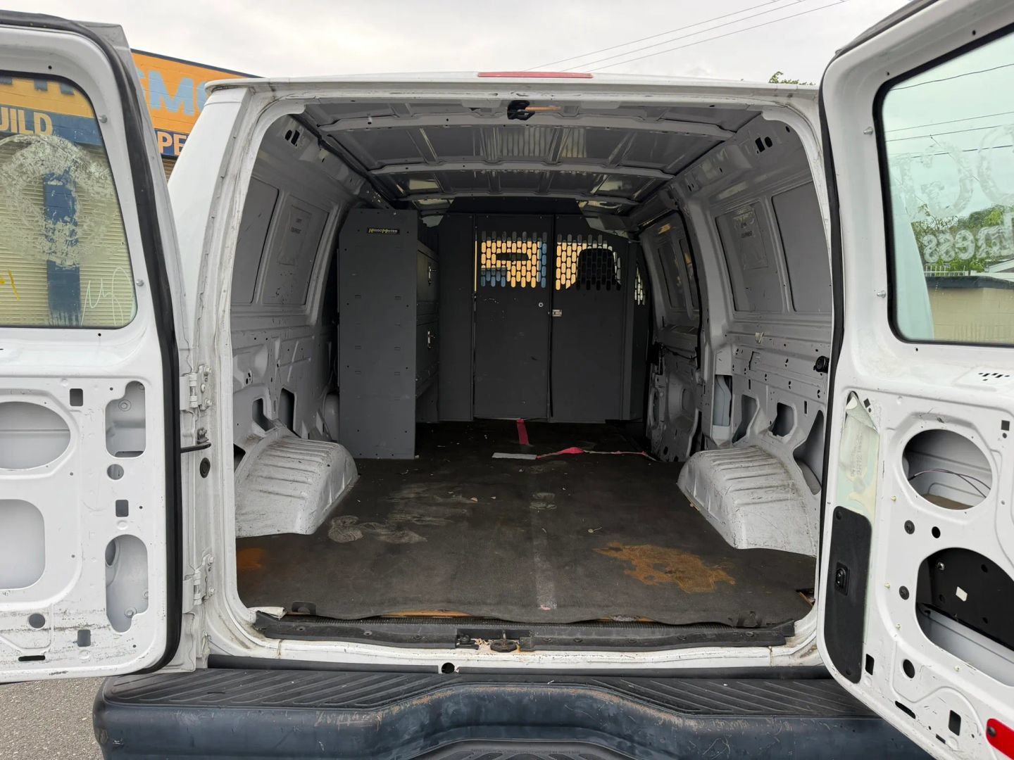 Used 2014 Ford E-150 and Econoline 150 w/ Commercial Cargo Van Package RWD image 12