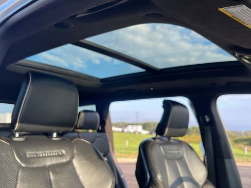 Used 2022 Jeep Grand Cherokee L Summit image 34