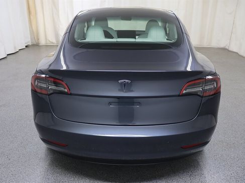 Used 2023 Tesla Model 3 Standard Range RWD image 5