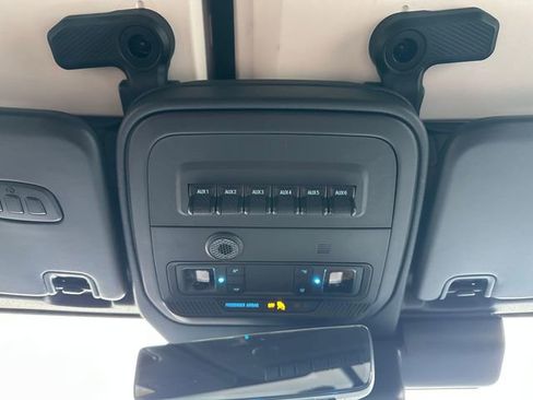 New 2025 Ford Bronco Raptor image 20