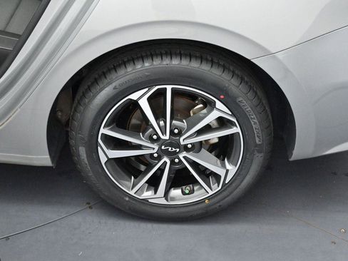 Used 2023 Kia Forte LXS FWD image 26