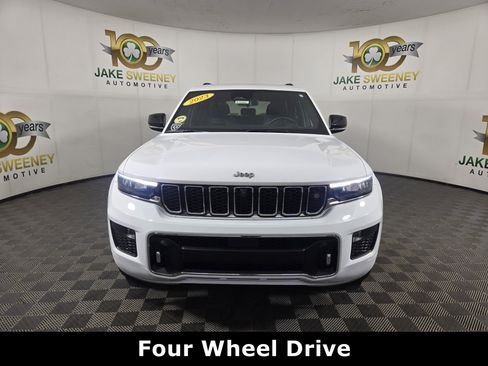 Certified 2023 Jeep Grand Cherokee Overland w/ Adv Protech Group III AWD/4WD image 3