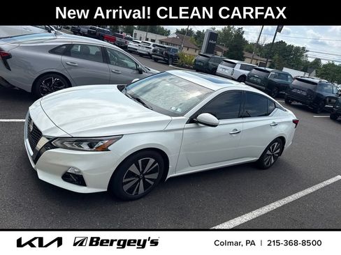 Used 2021 Nissan Altima 2.5 SL FWD image 1