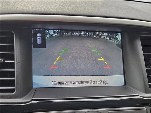 Used 2020 Nissan Pathfinder SV FWD image 13