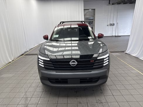 New 2026 Nissan Kicks SR image 2