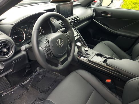 Certified 2023 Lexus IS 300 w/ Comfort Package image 16