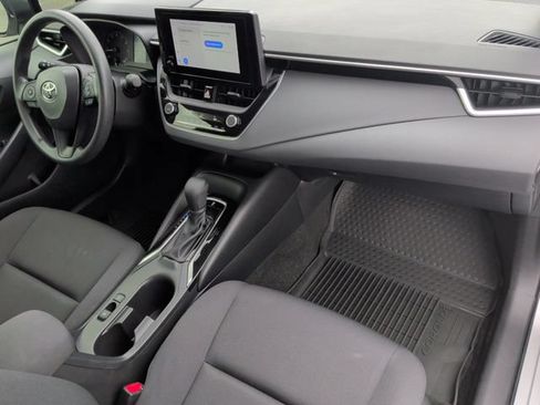 Used 2023 Toyota Corolla LE w/ LE Convenience Package FWD image 18