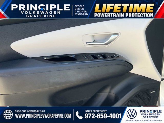 Used 2023 Hyundai Tucson Limited w/ Cargo Package AWD/4WD image 10