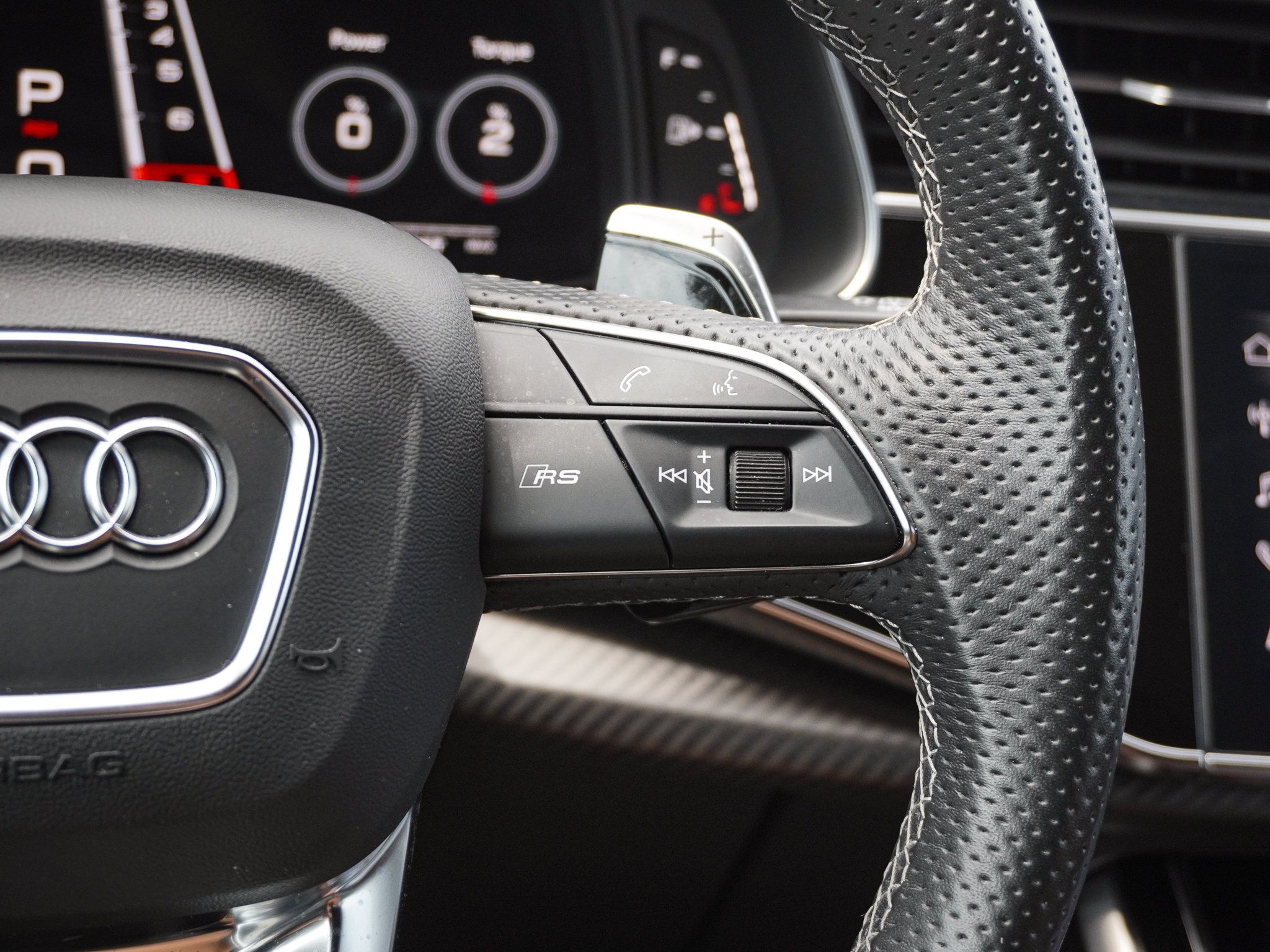 Used 2022 Audi RS Q8 AWD/4WD image 22