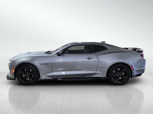 Used 2023 Chevrolet Camaro SS RWD image 4