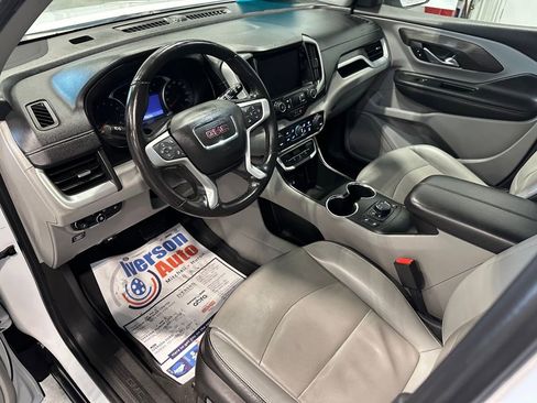 Used 2022 GMC Terrain SLT image 15