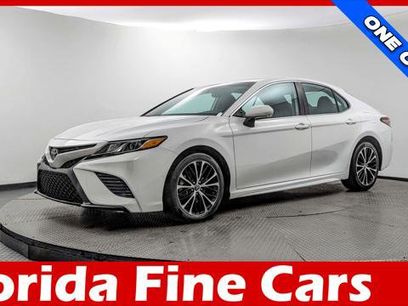 Used 2019 Toyota Camry SE