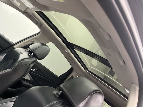 Used 2019 Acura RDX AWD w/ Technology Package image 7