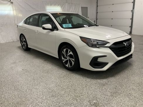 Used 2025 Subaru Legacy Premium w/ Popular Package #1A AWD/4WD image 4