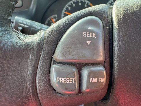 Used 1998 Pontiac Grand Prix GT w/ Opt Pkg FWD image 16