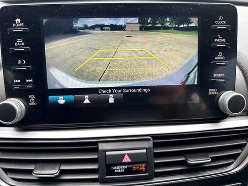 Used 2021 Honda Accord Sport image 24