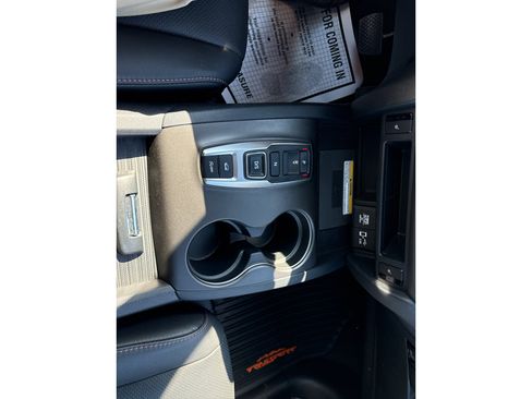 Used 2022 Honda Passport TrailSport image 19