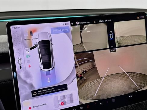 Used 2026 Tesla Model Y AWD image 12