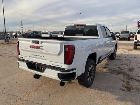 New 2026 GMC Sierra 2500 Denali w/ Denali Reserve Package image 6