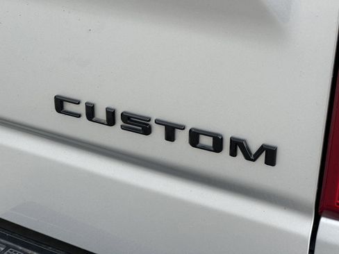 Used 2021 Chevrolet Silverado 1500 Custom w/ Rally Edition image 10