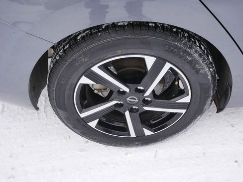 Used 2024 Nissan Sentra SV image 8