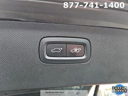 Certified 2024 Volvo XC90 T8 Ultimate w/ Protection Package Premier image 12