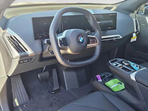 Used 2026 BMW iX xDrive60 AWD/4WD image 9