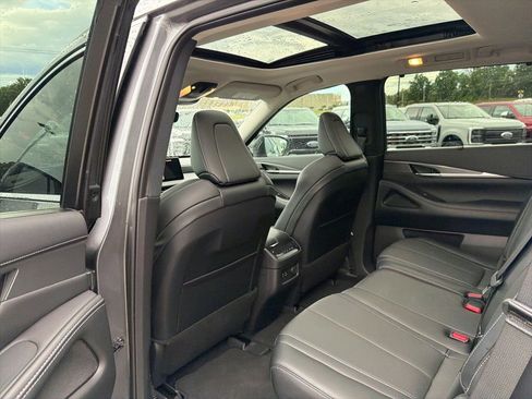 Used 2023 INFINITI QX60 Luxe w/ Cargo Package AWD/4WD image 15