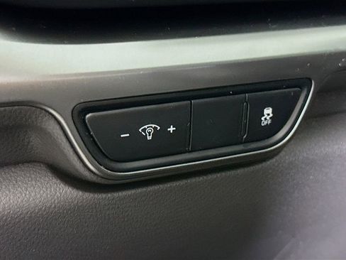 Used 2025 Kia Carnival SX FWD image 20