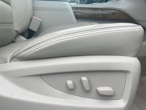 Used 2017 GMC Yukon Denali AWD/4WD image 26