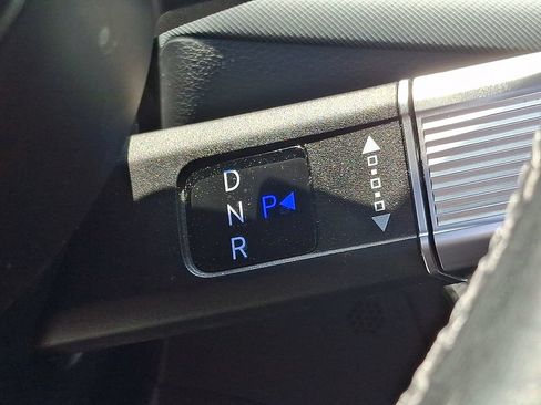 Used 2025 Hyundai Sonata SEL FWD image 16
