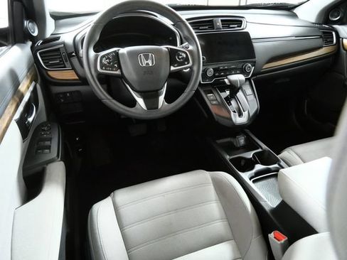 Used 2019 Honda CR-V EX image 4