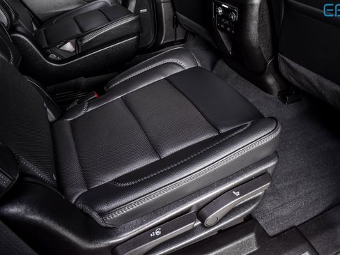 Used 2023 GMC Yukon Denali image 22