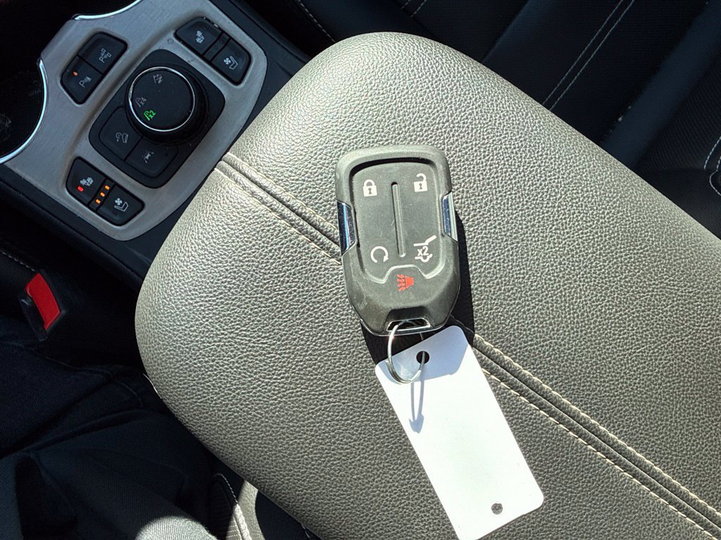 Used 2024 GMC Terrain Denali w/ LPO, Floor Liner Package AWD/4WD image 22