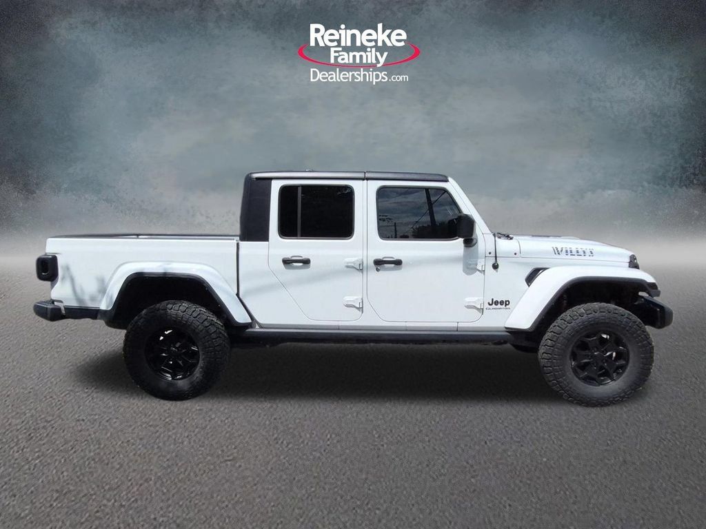 Used 2021 Jeep Gladiator Sport AWD/4WD image 4