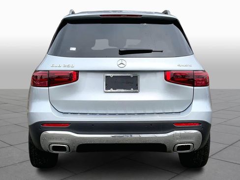 New 2026 Mercedes-Benz GLB 250 4MATIC image 4