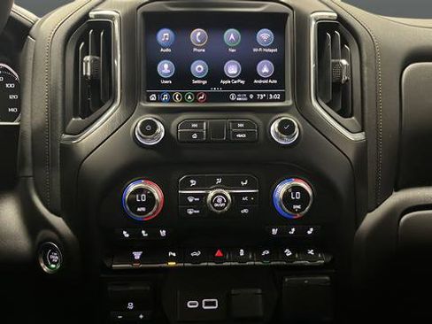 Used 2023 GMC Sierra 3500 AT4 w/ AT4 Preferred Package AWD/4WD image 12